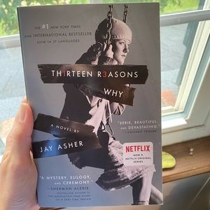 13 reasons why book by jay asher